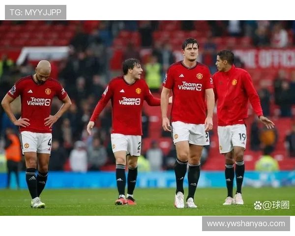 曼联俱乐部历史辉煌与挑战并存的演变之路