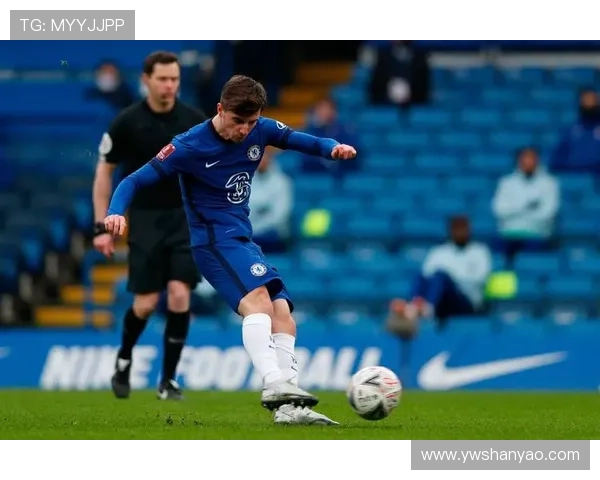 切尔西足球俱乐部辉煌历程与重塑英伦蓝色王朝的荣耀征途