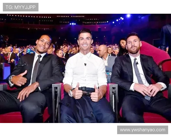 梅西再创传奇带领球队荣耀登顶诠释足球艺术与永恒激情 梅西再创传奇带领球队荣耀登顶诠释足球艺术与永恒激情