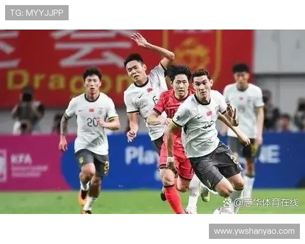 中国足球队备战世界杯预选赛，主帅透露阵容调整与新战术部署