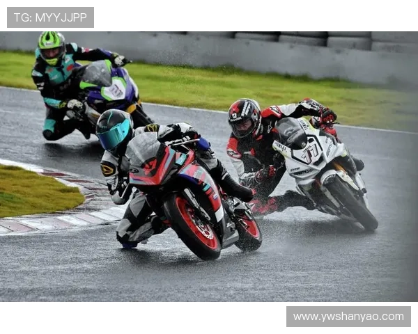 摩托车大奖赛新赛季展望：车手阵容、赛道变动与技术创新全解析