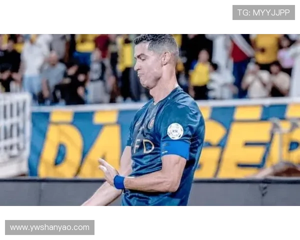 梅西加盟国际米兰与C罗相遇:足球巨星再度碰撞,掀起全球关注 梅西加盟国际米兰与C罗相遇:足球巨星再度碰撞,掀起全球关注