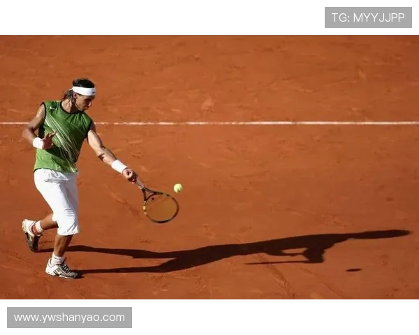 网球巨星纳达尔宣布退役 20年职业生涯告别赛场